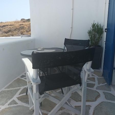 Athina'S Blue Studios Naousa  Bagian luar foto