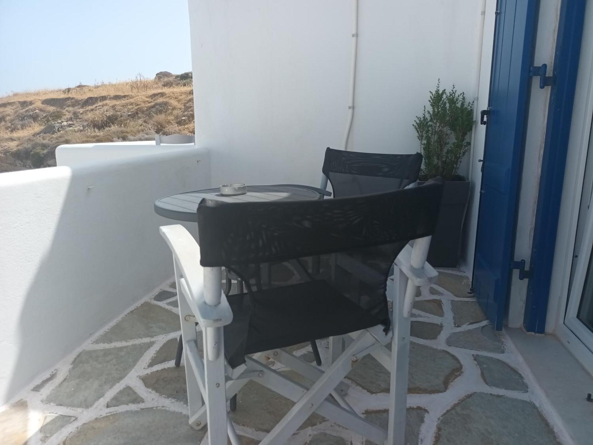 Athina'S Blue Studios Naousa  Bagian luar foto