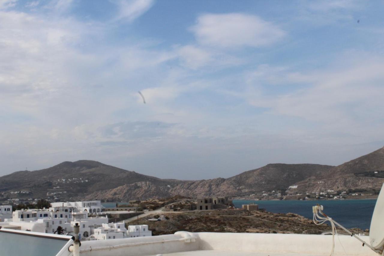Athina'S Blue Studios Naousa  Bagian luar foto